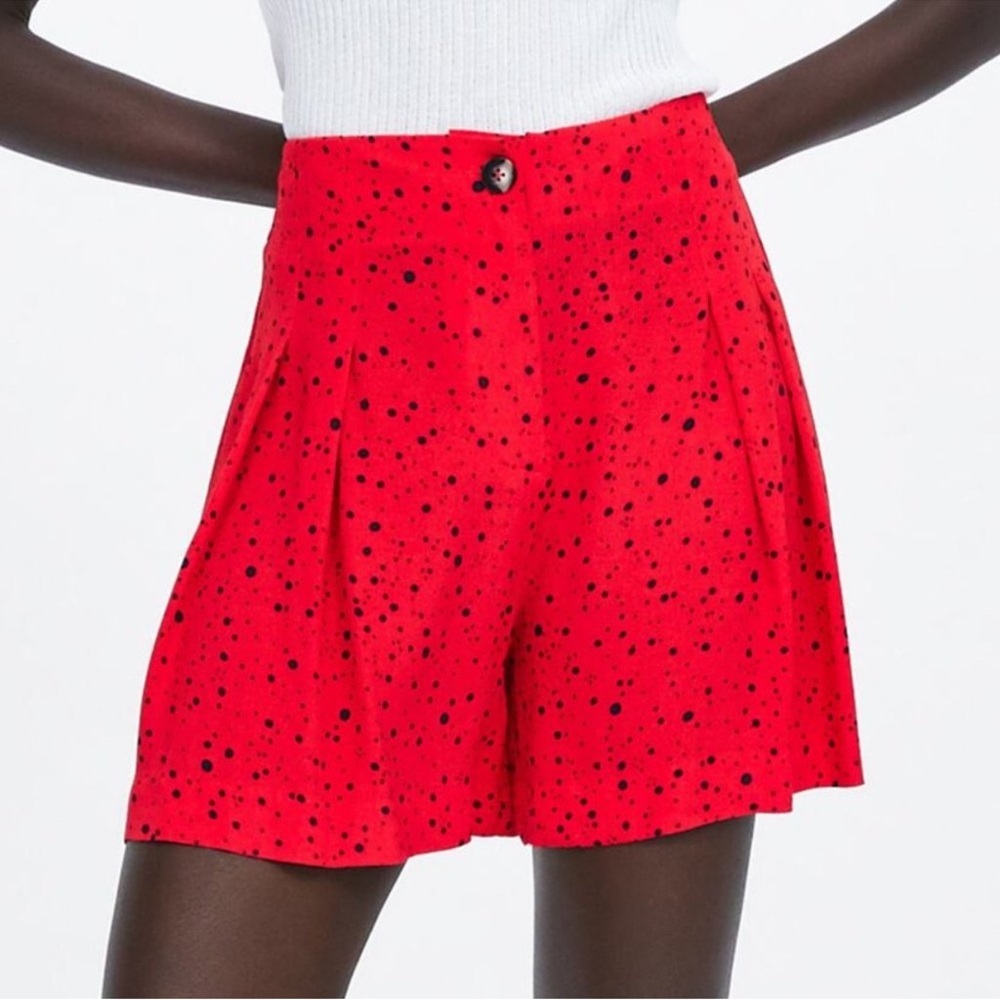 Zara Red and Black Patterned Shorts